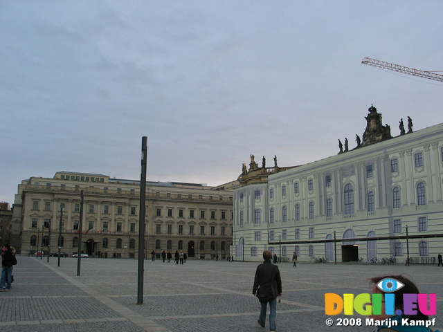 25496 Dan and Jenni on Bebel Platz Unter den Linden